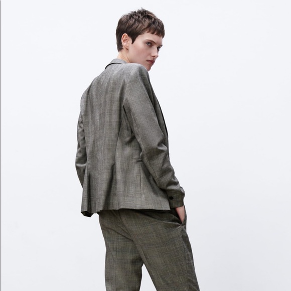 Zara Tailored Plaid Blazer - Picture 3 of 10